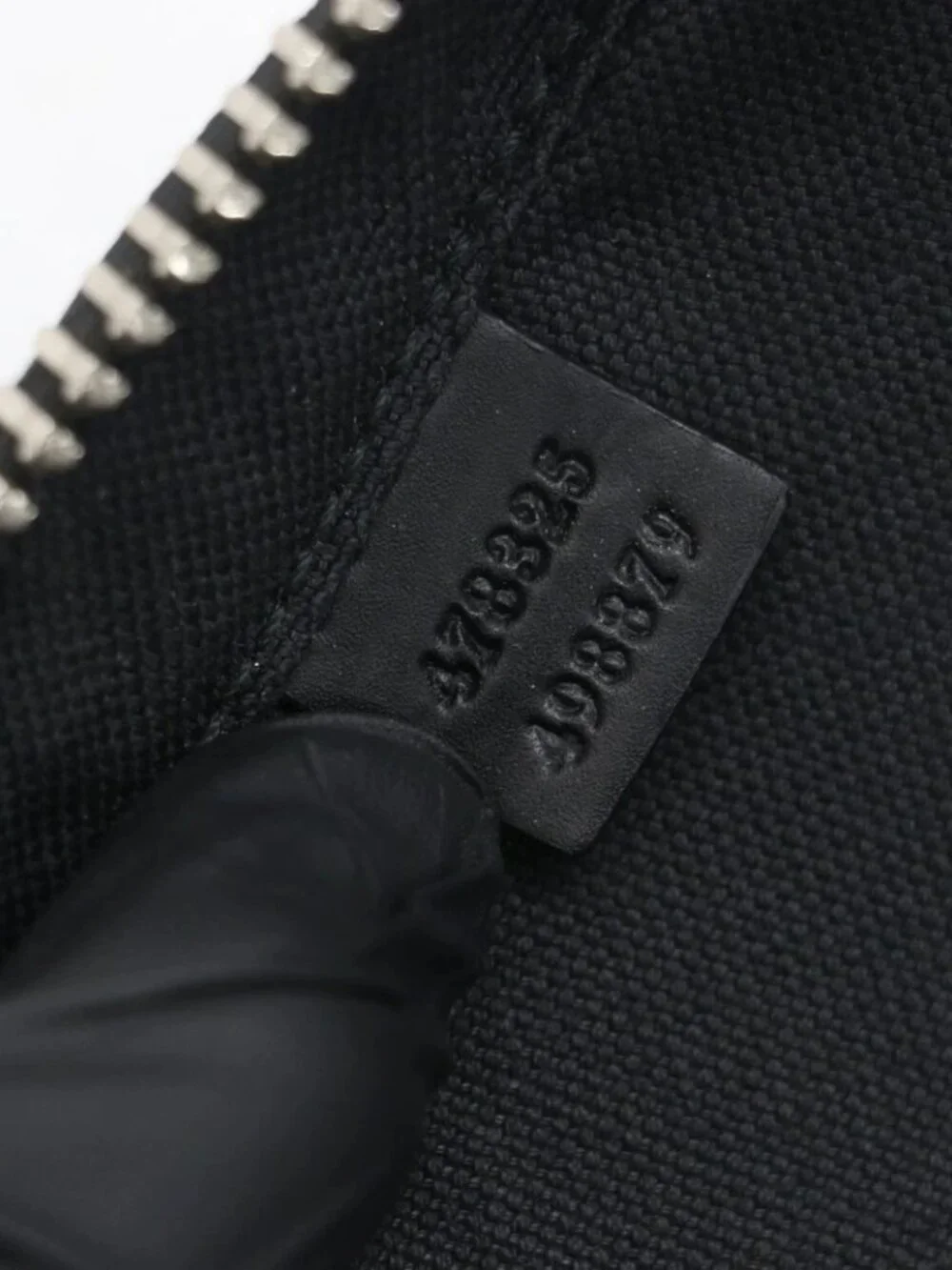 GUCCI GG Supreme Sling Backpack Belt Bag Sherry Line - Black
